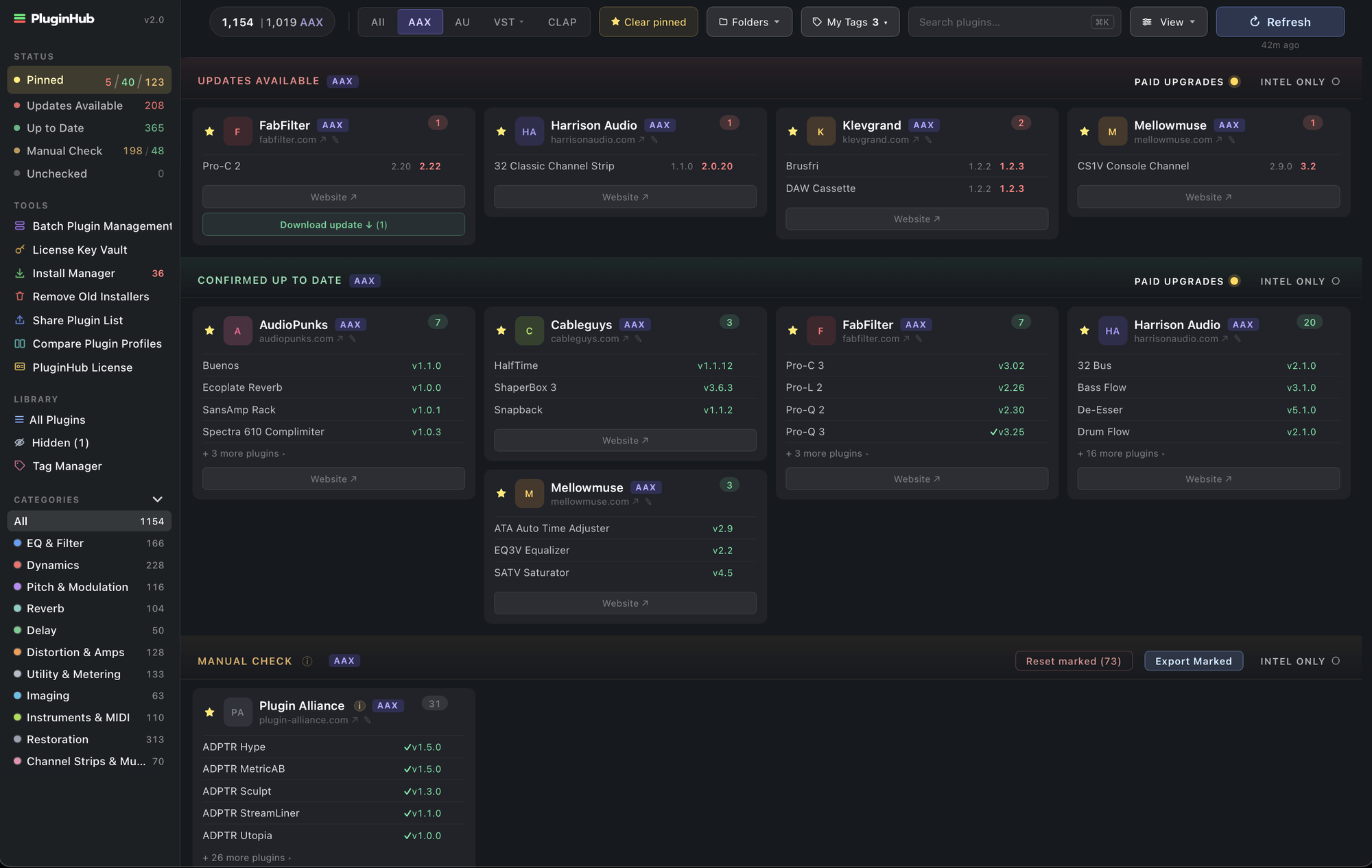 The Pinned view: starred vendors grouped under Updates Available, Confirmed up to date and Manual Check, with a Clear pinned chip in the top bar